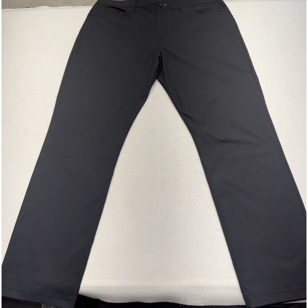 Public Rec Men's Pants 40x32 Black Stretch Performance Casual Golf Travel